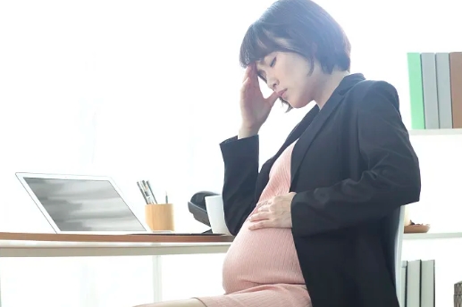 孕妇腿肿是不是要生了.jpg