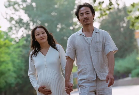 四维彩超胎儿手指是握拳有没有问题.jpg