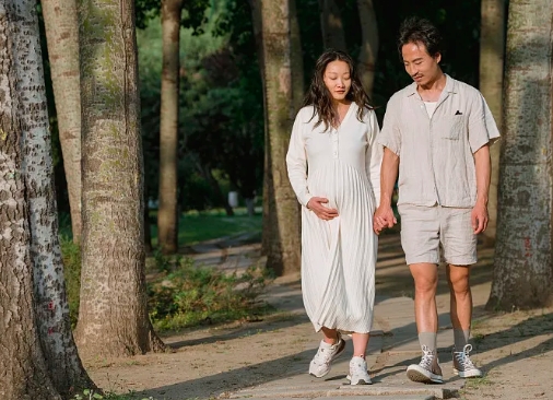 刚怀孕怎么知道自己怀的是男孩还是女孩.jpg