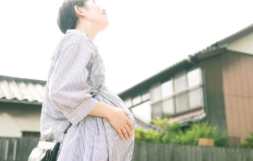 西瓜肚和孕妇体型有关吗.jpg