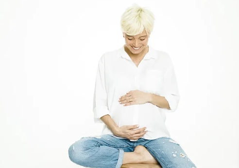 怀孕一个月亲子鉴定渠道费用多少.jpg