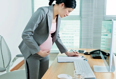 生育备案登记提交后为什么没有提示.jpg